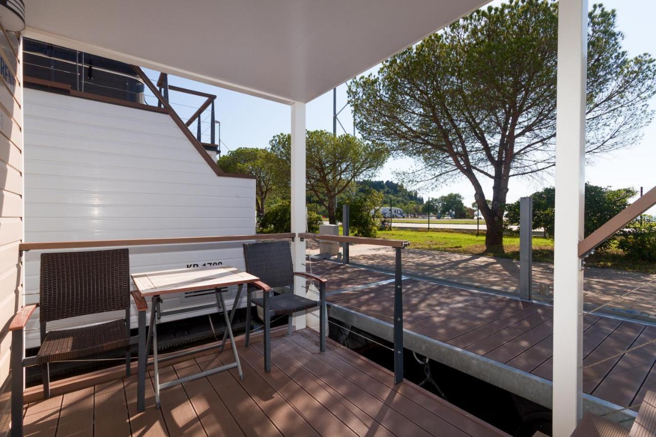 Hotel Stella Blue Floating House Portoroz Exterior foto