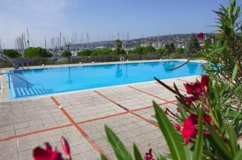 Hotel Stella Blue Floating House Portoroz Exterior foto