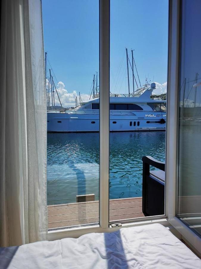 Hotel Stella Blue Floating House Portoroz Exterior foto